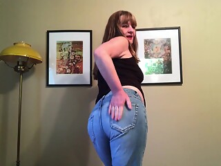 My Sexy Jeans Teasing You - TacAmateurs